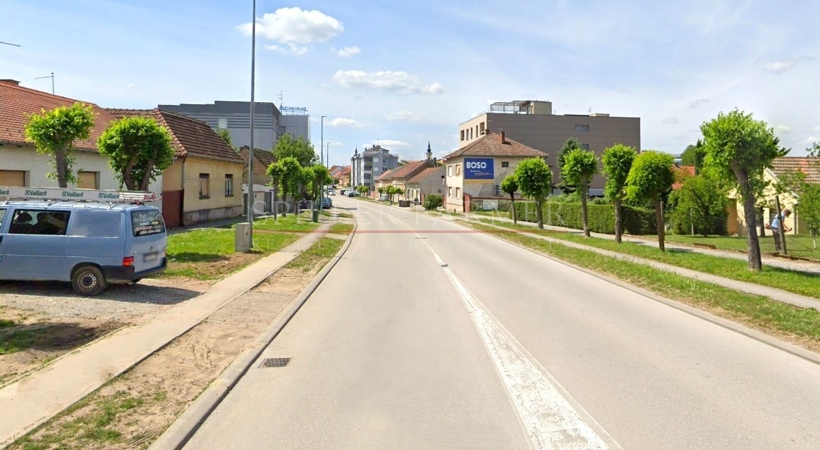 A descriptive alt text