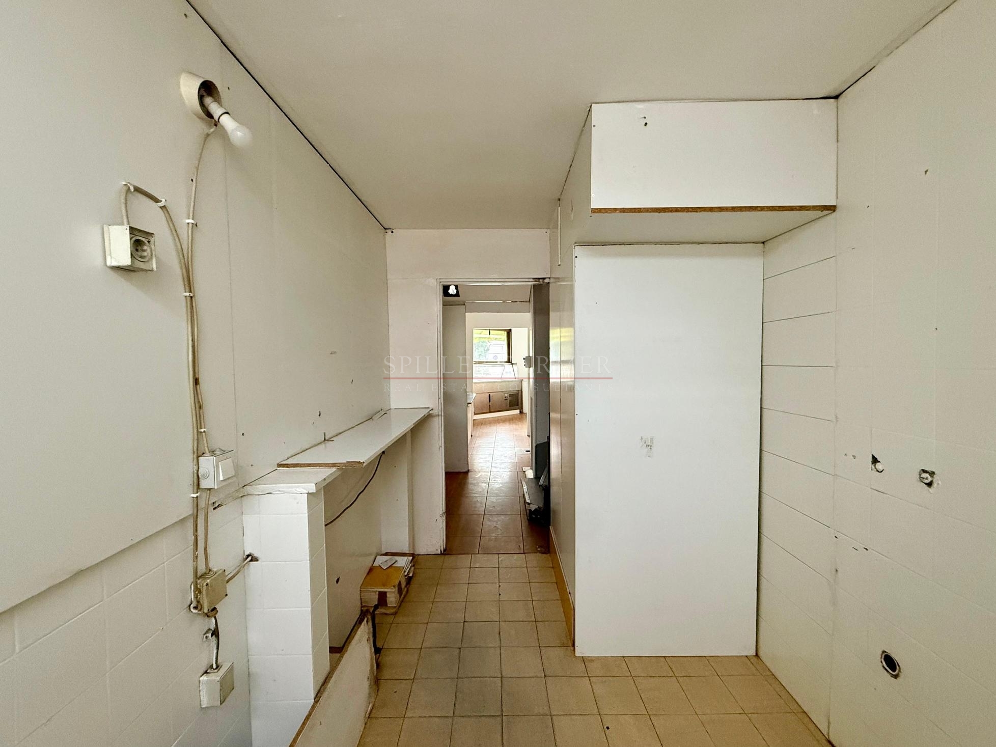 A descriptive alt text