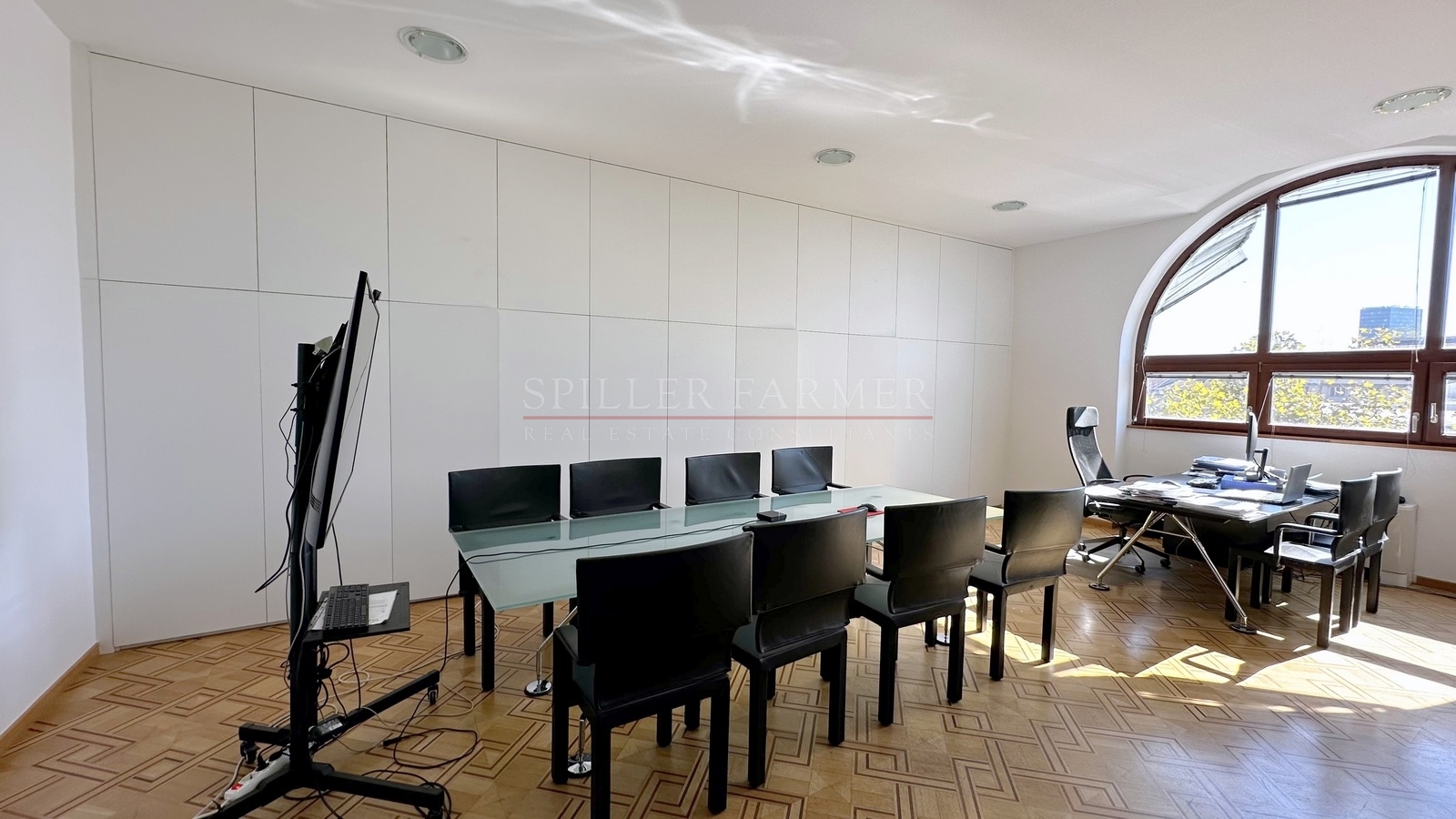 A descriptive alt text