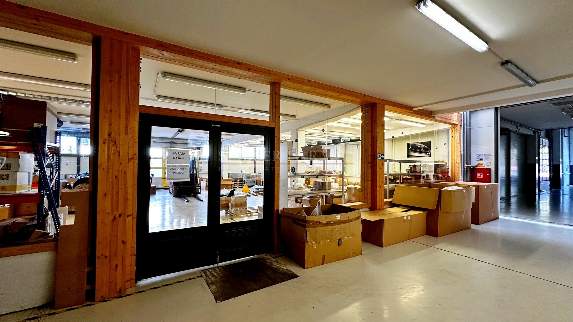 A descriptive alt text