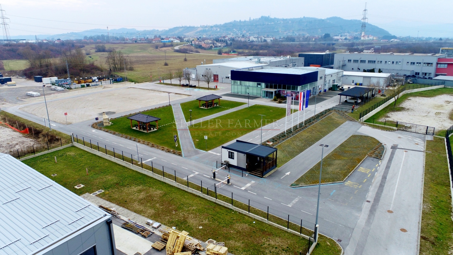 A descriptive alt text