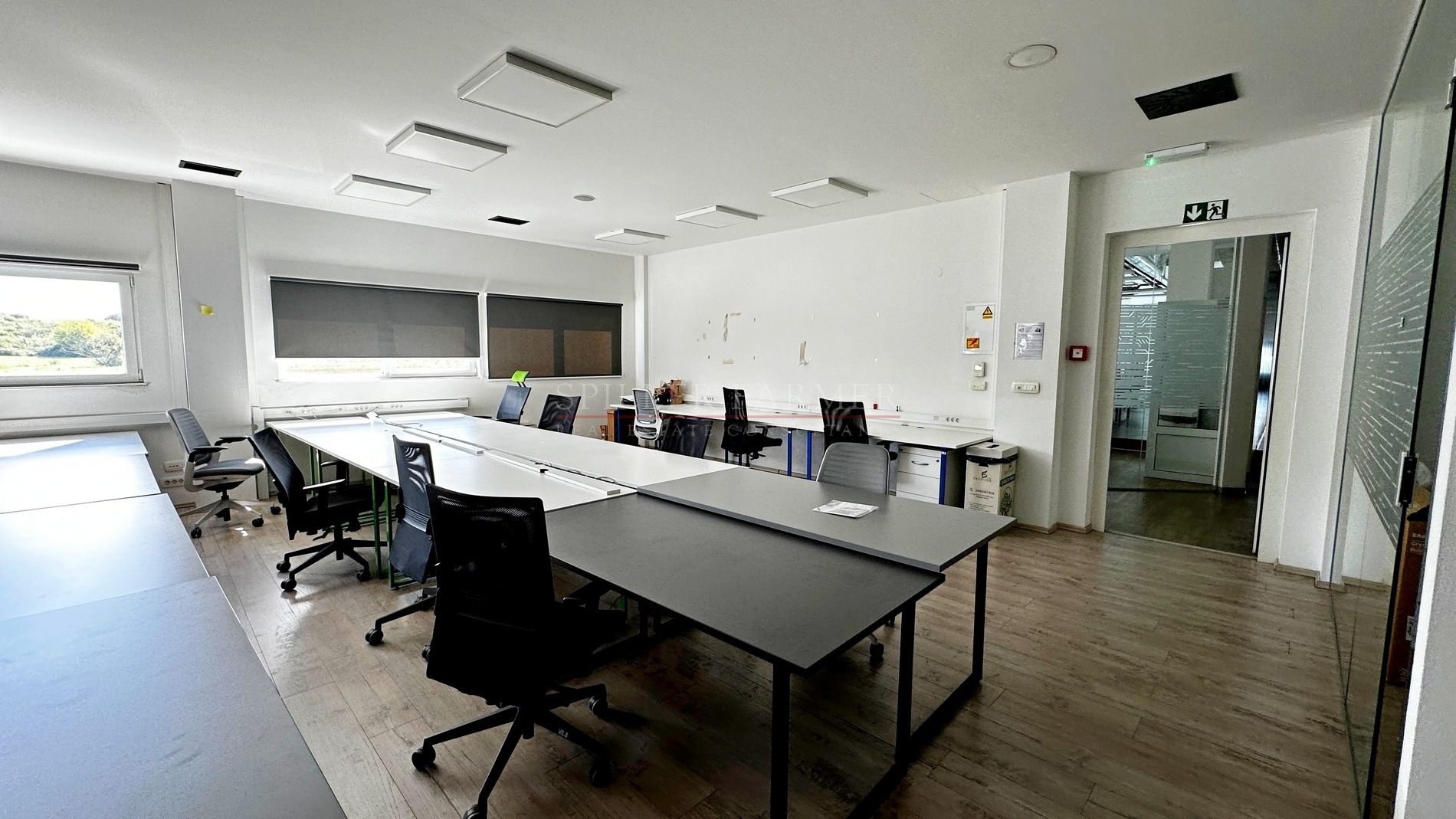 A descriptive alt text