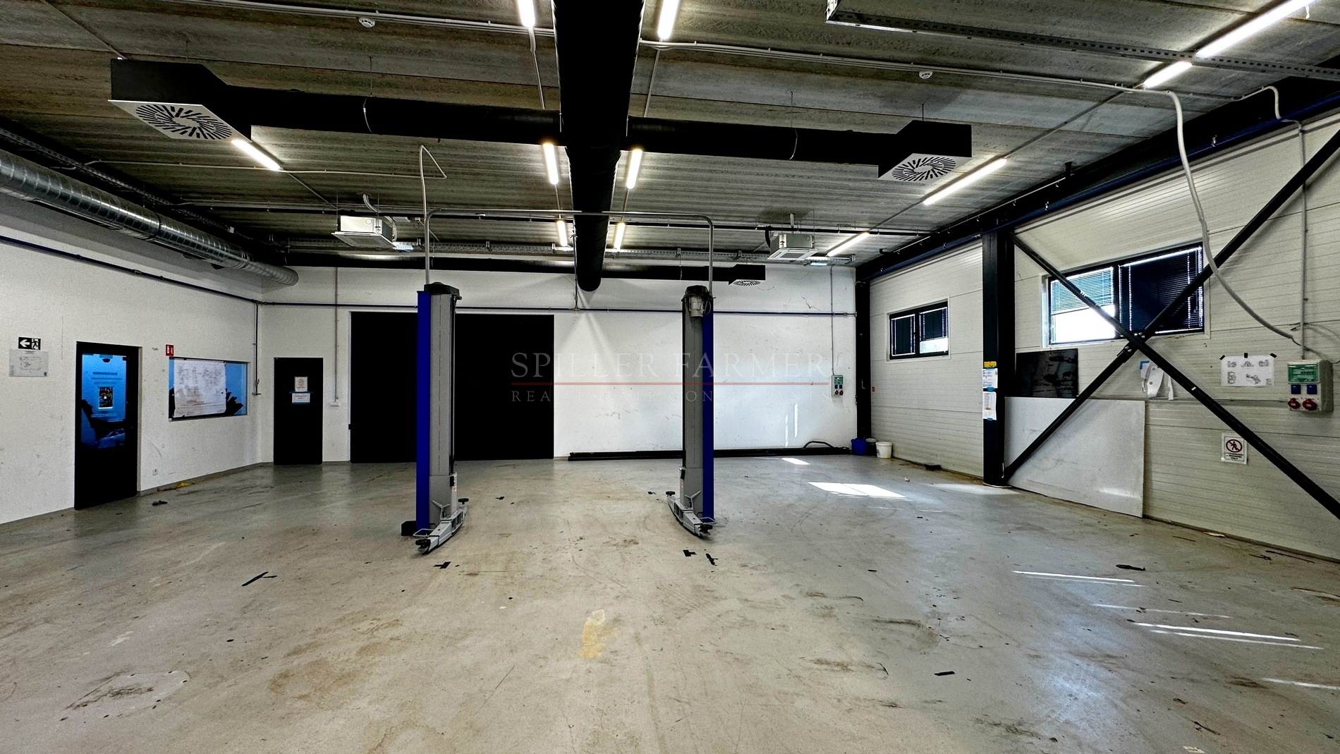 A descriptive alt text