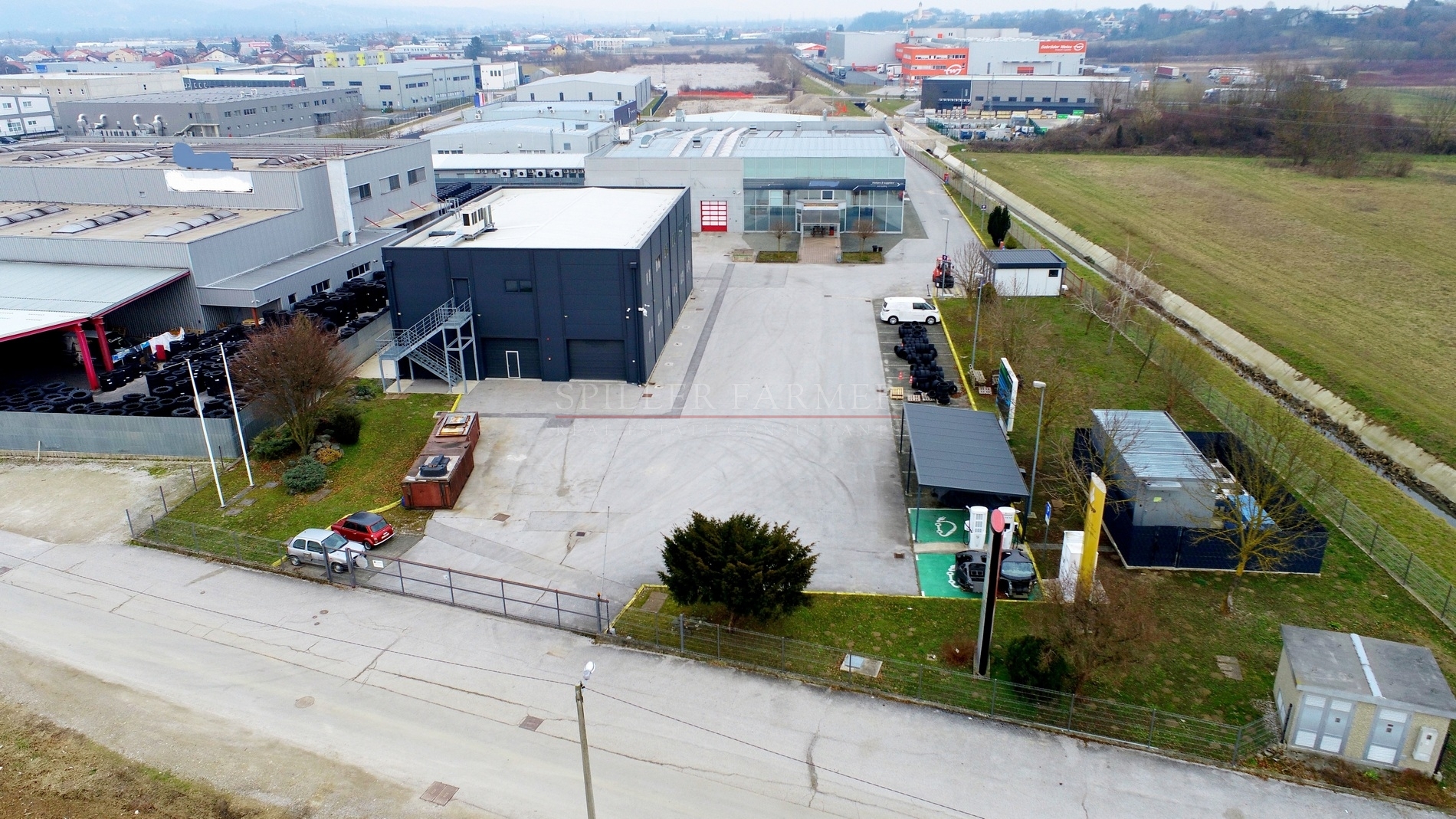 A descriptive alt text