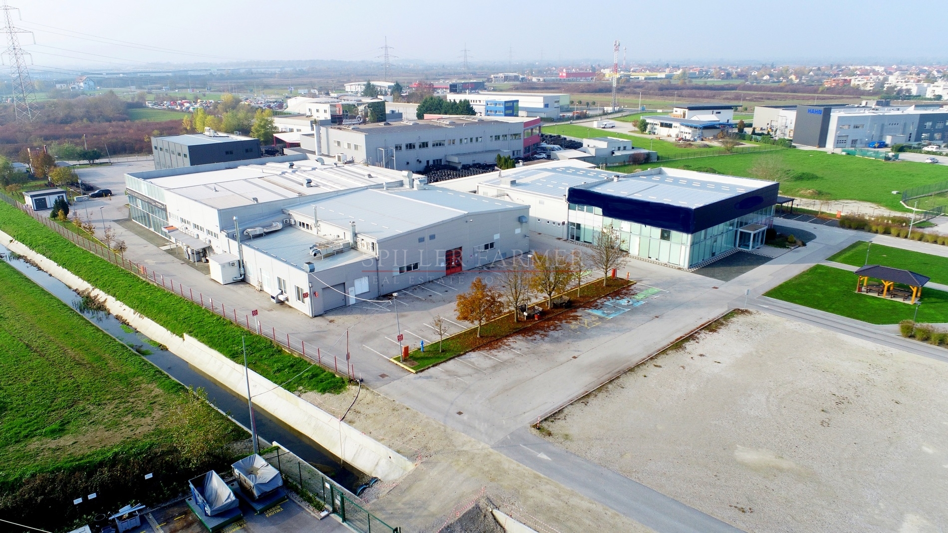 A descriptive alt text