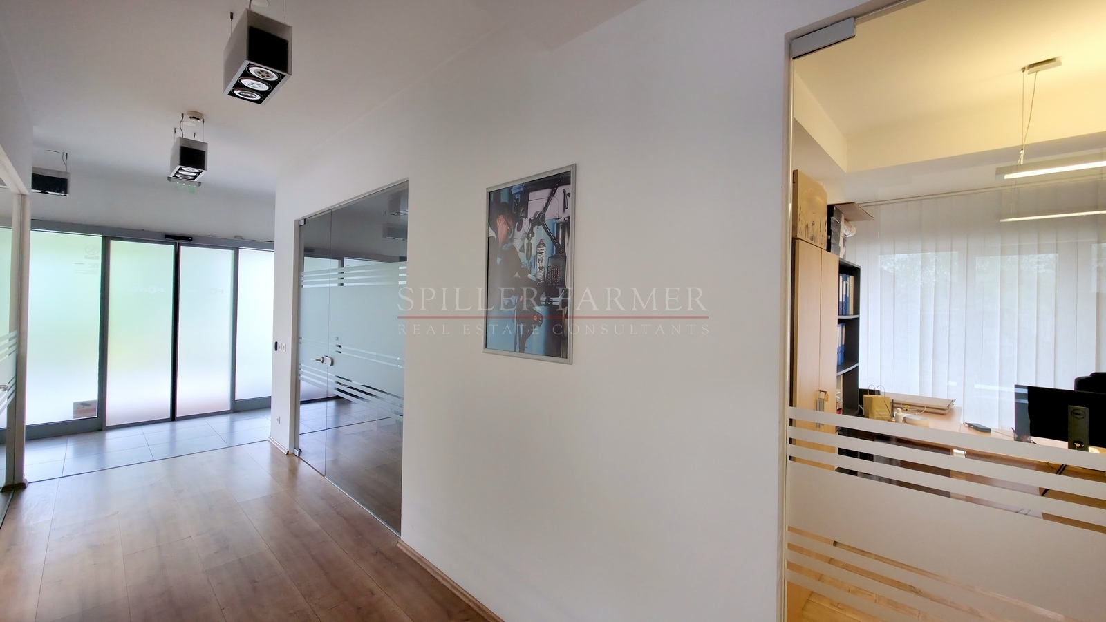 A descriptive alt text