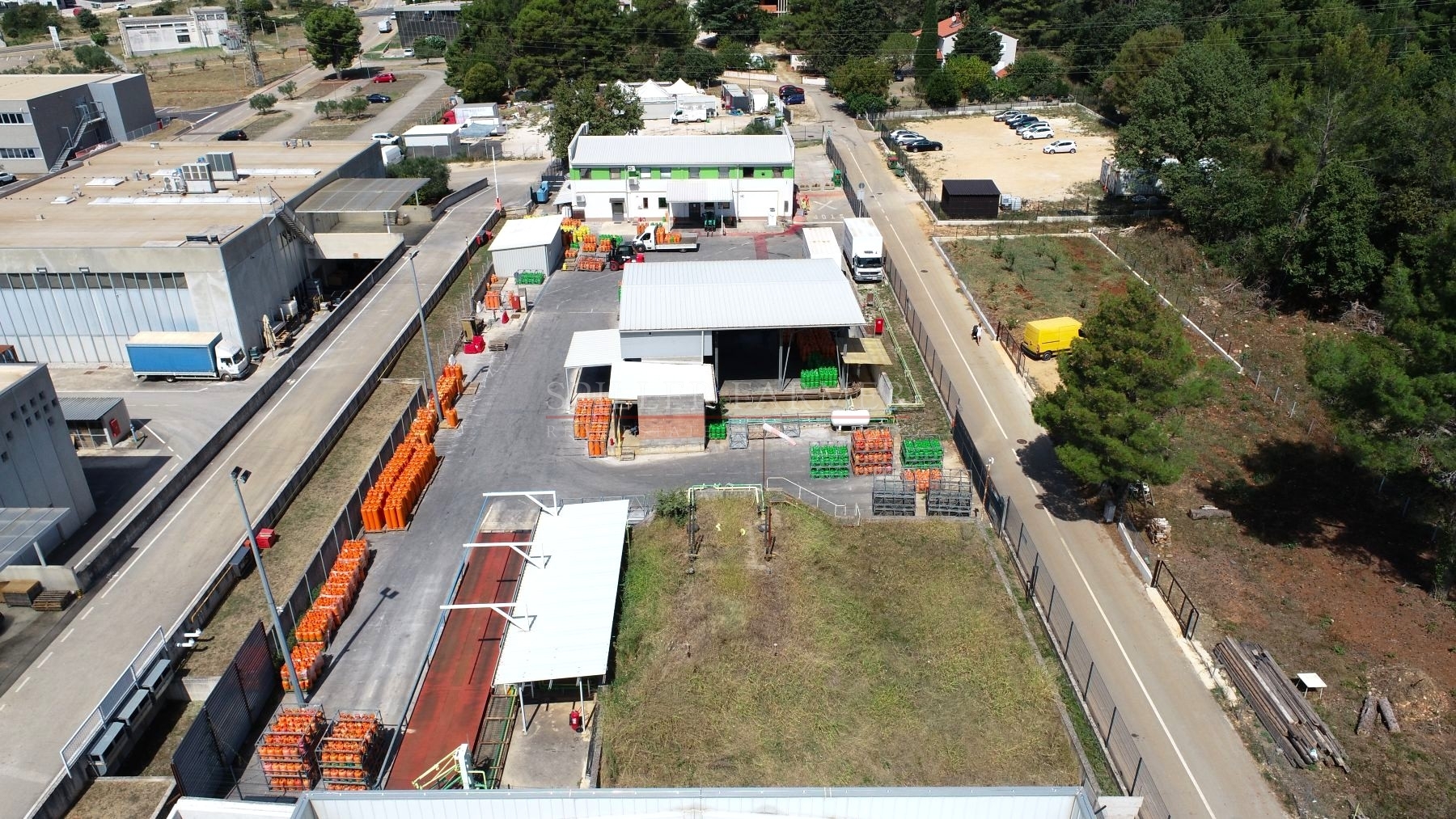 A descriptive alt text