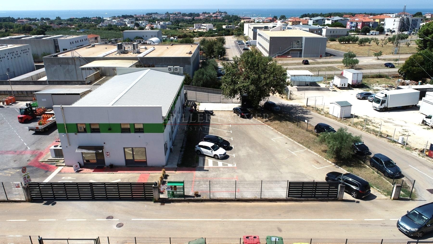 A descriptive alt text