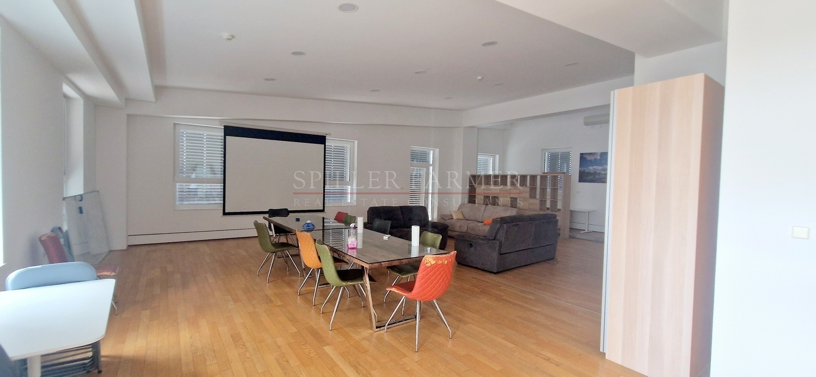 A descriptive alt text