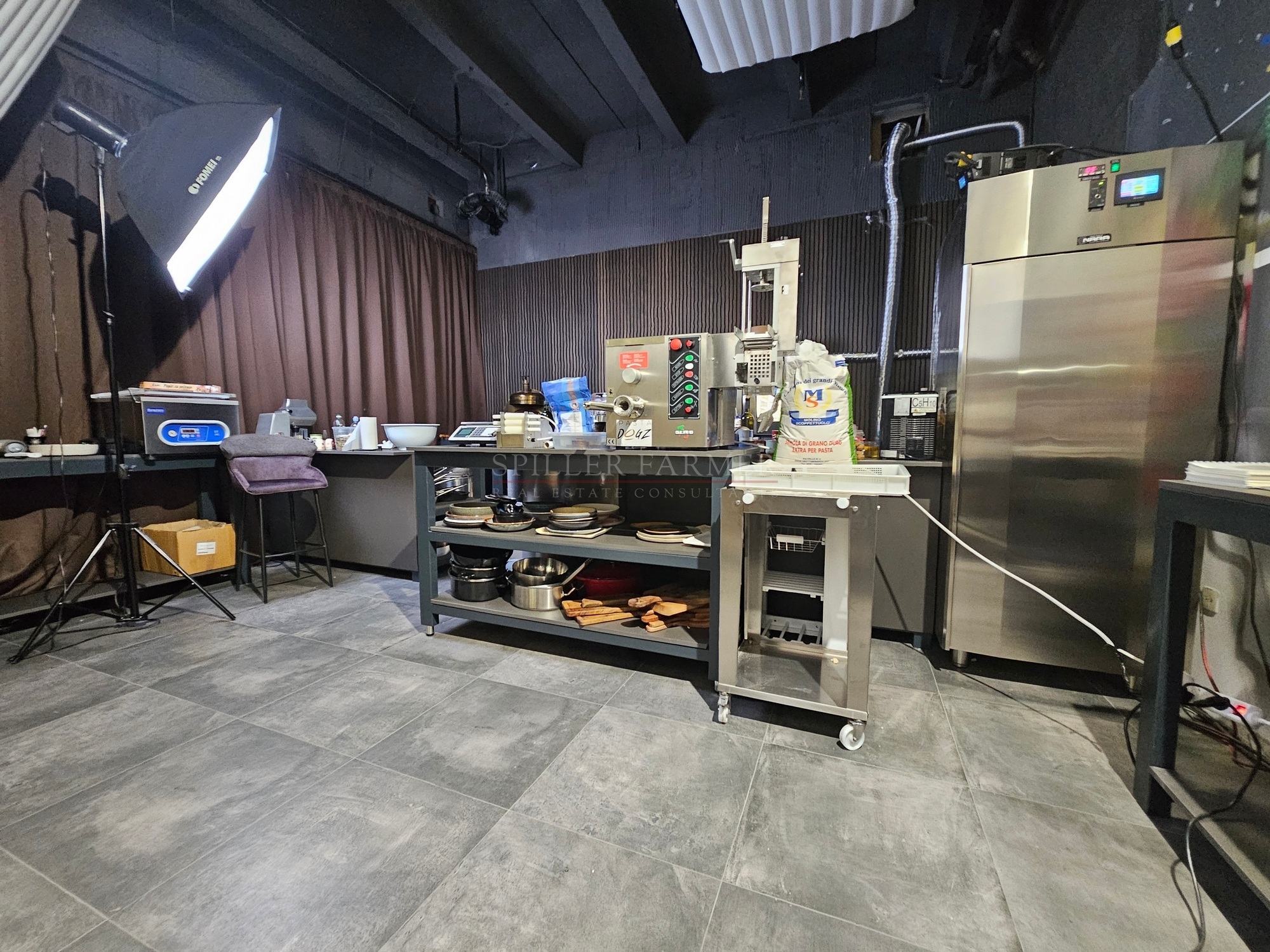 A descriptive alt text