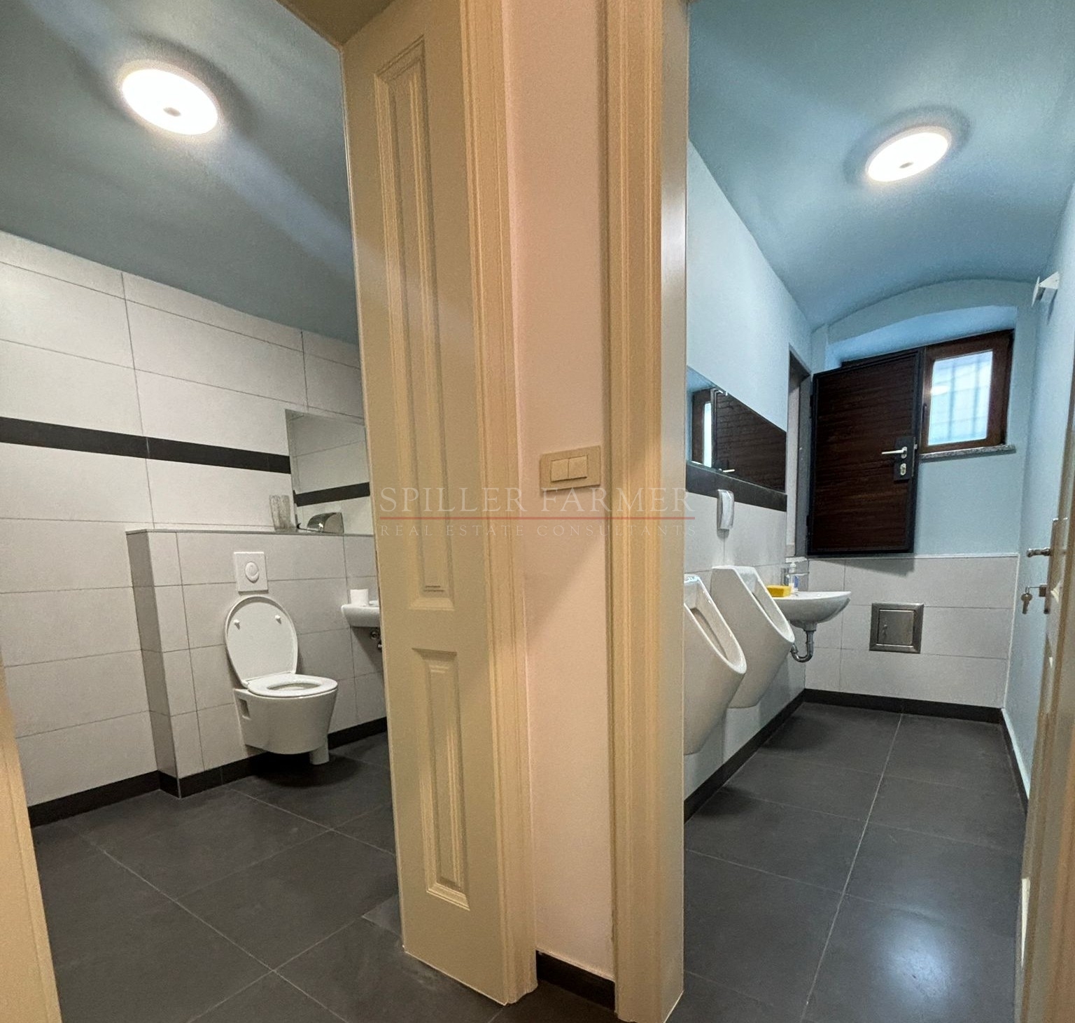 A descriptive alt text