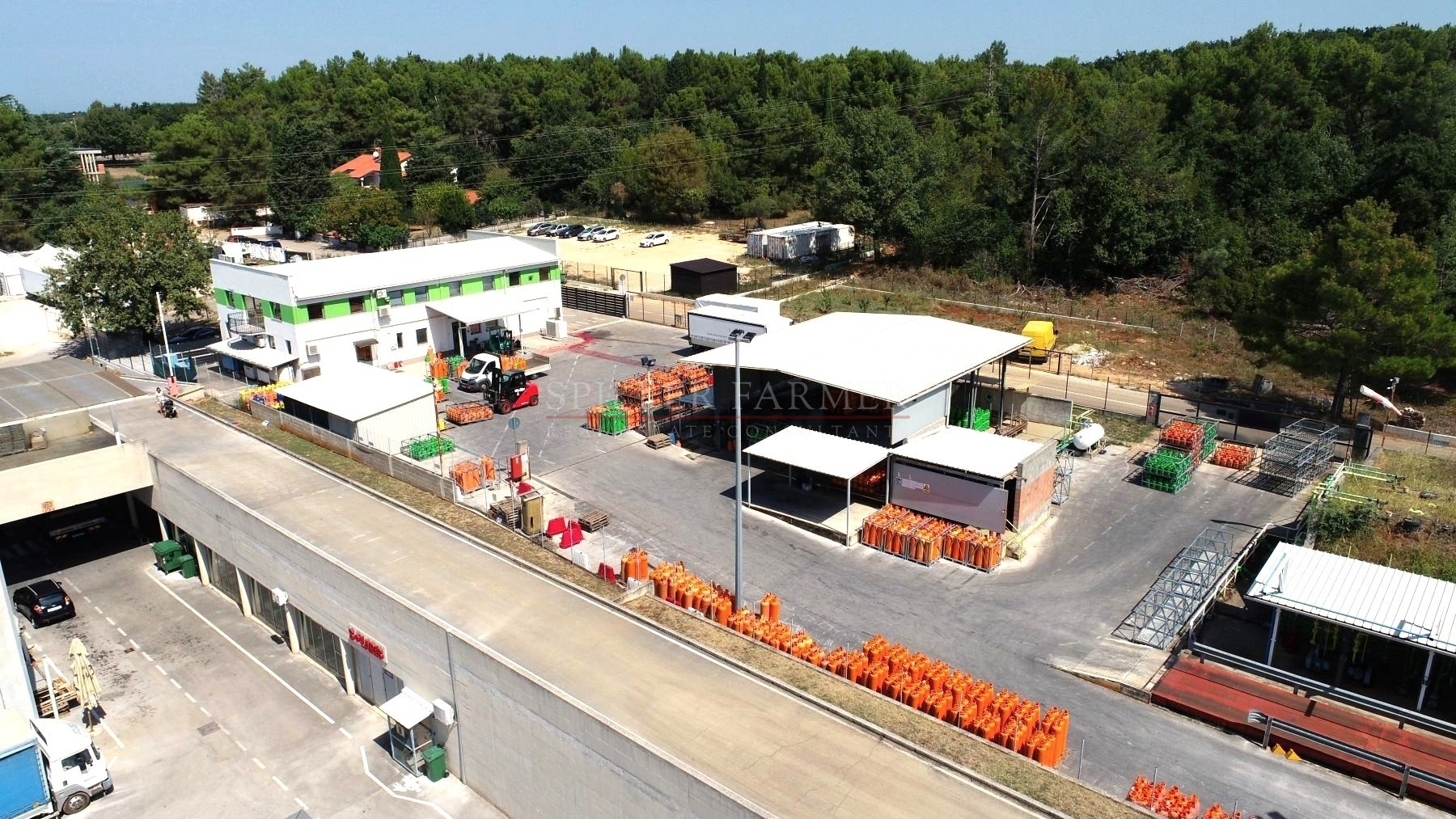 A descriptive alt text