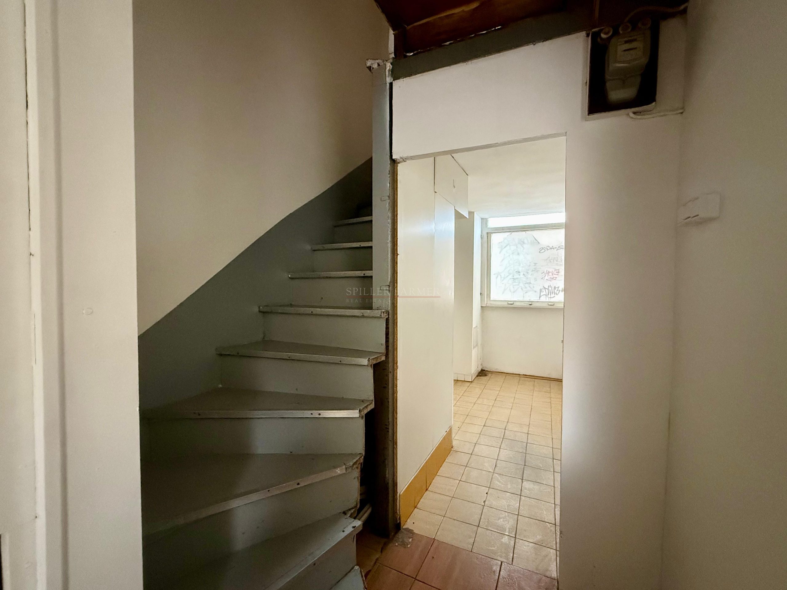 A descriptive alt text