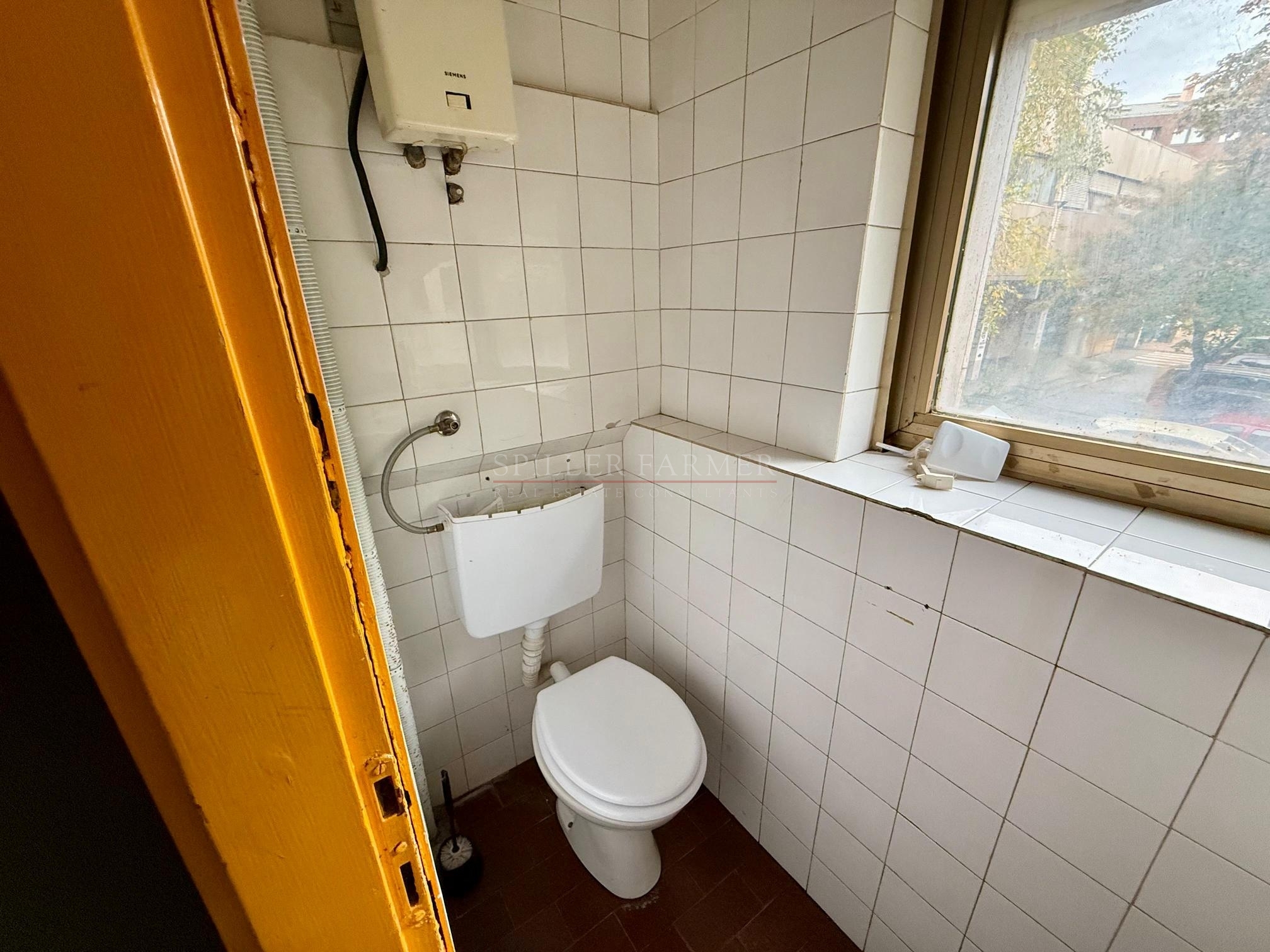 A descriptive alt text